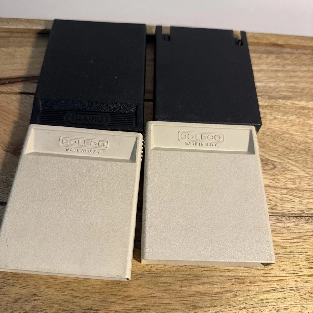 Vintage Atari Lot Of 4 Retro Video Games Untested